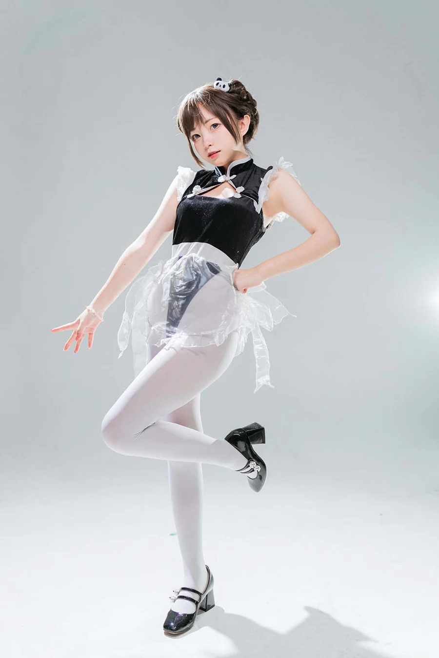 花铃 – 小熊猫女仆 Cosplay-第2张