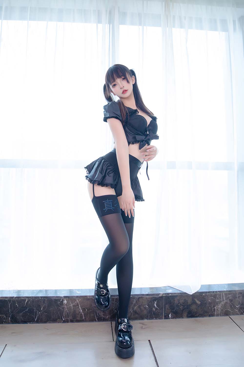 神楽板真冬 – 足底星光 Cosplay-第1张