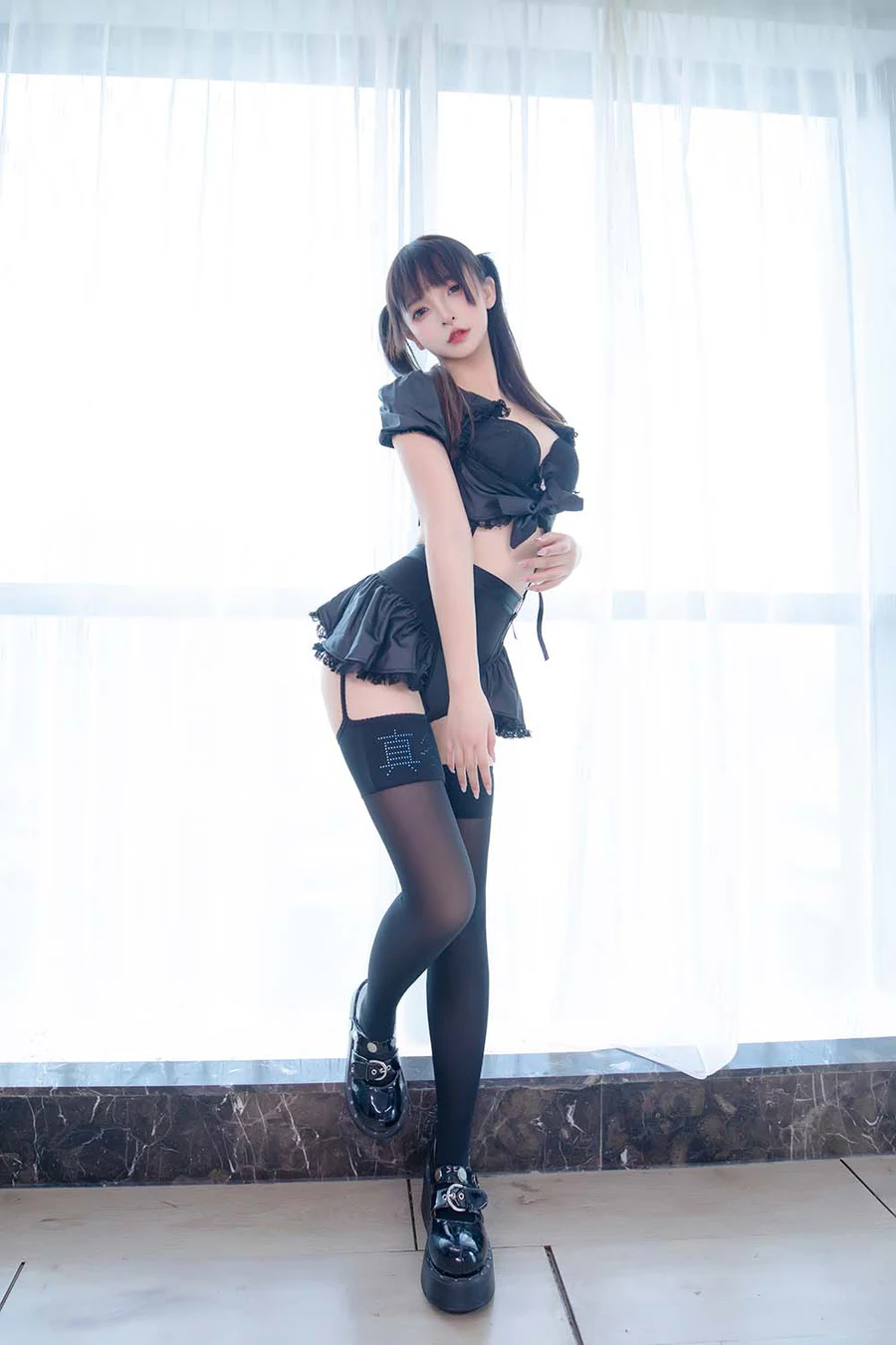 神楽板真冬 – 足底星光 Cosplay-第1张