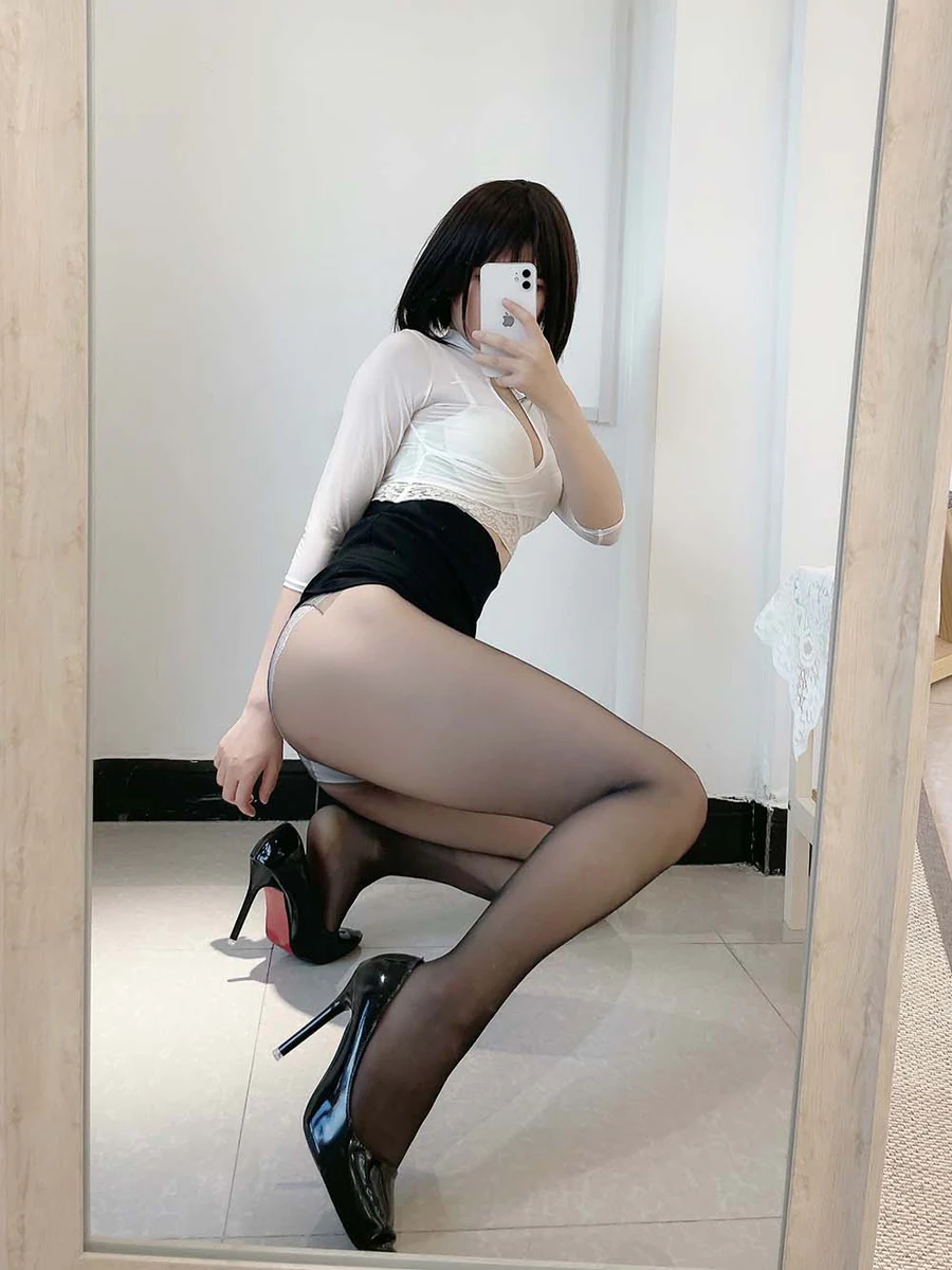田璐璐 – OL3.0 Cosplay-第2张