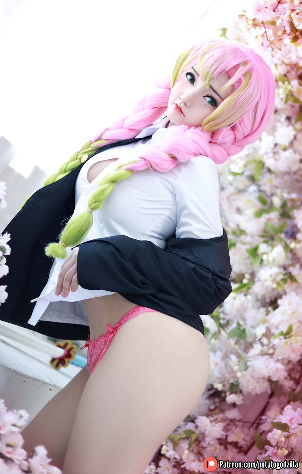 Potato Godzilla – Mitsuri Kanroji Ⅱ Cosplay-第2张