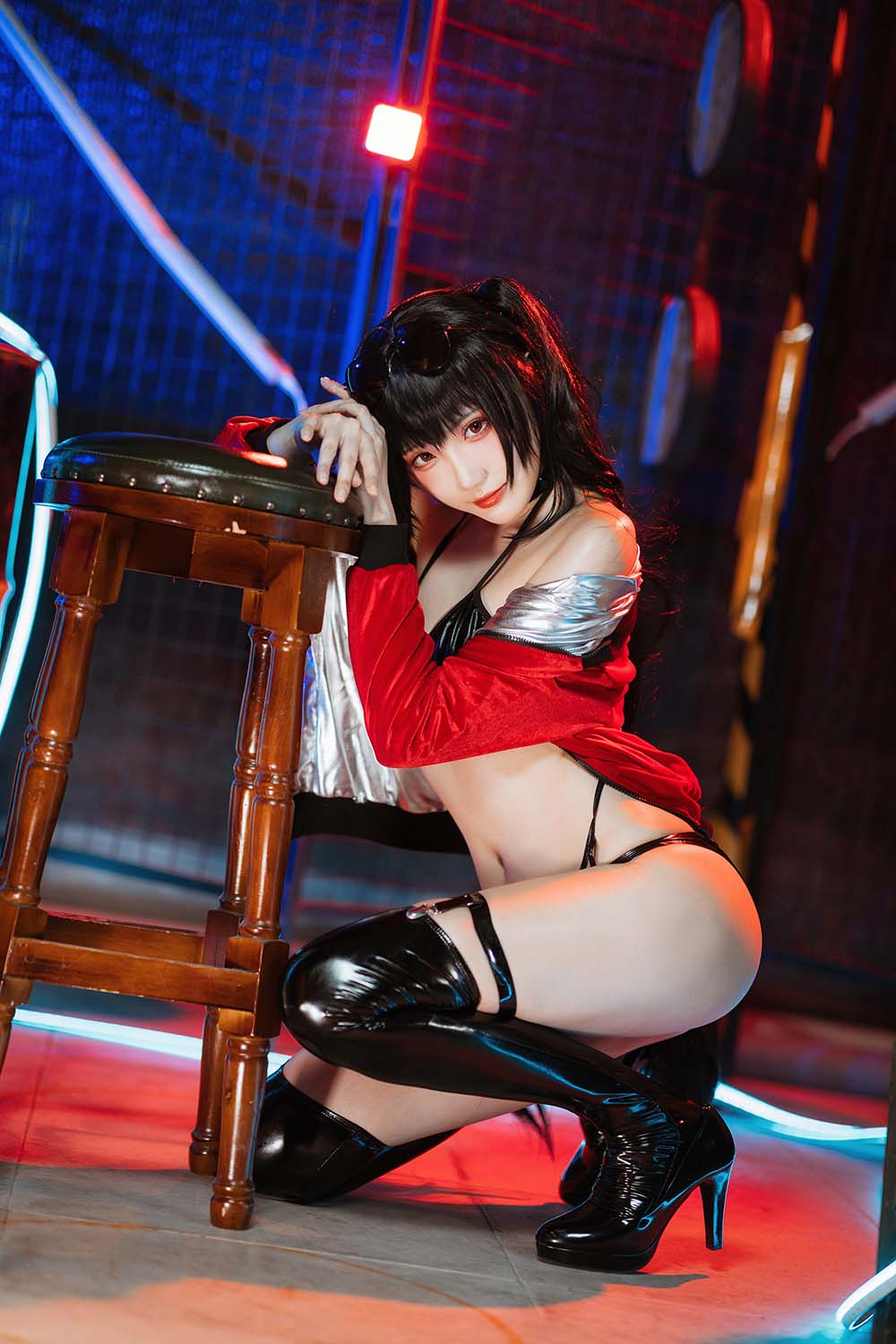 瓜希酱 – 碧蓝航线 大凤赛车 Cosplay-第1张
