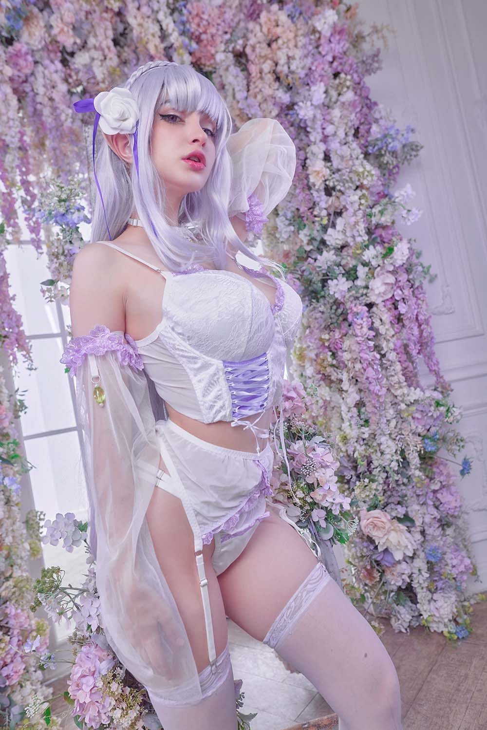 Hologana – Emilia Lingerie Cosplay-第1张