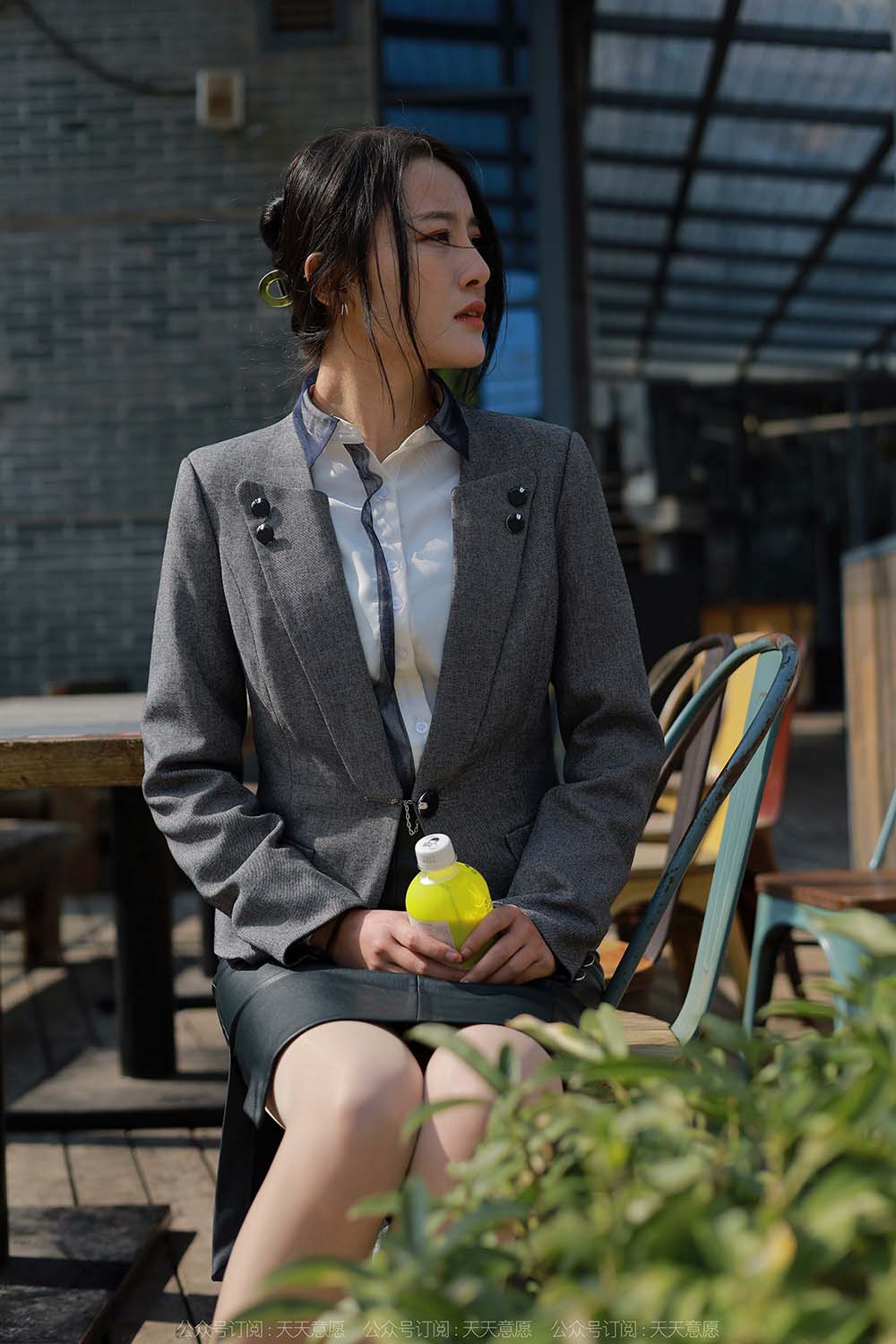 [IESS异思趣向] 2022.04.22 丝享家1067：婉萍《转角遇见她》 IESS异思趣向-第1张
