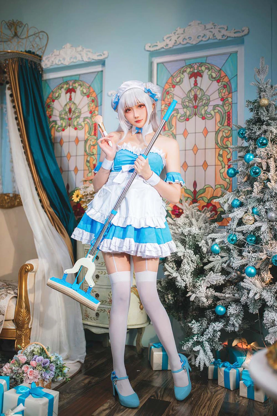 瓜希酱 – 碧蓝航线 小天鹅女仆 Cosplay-第2张