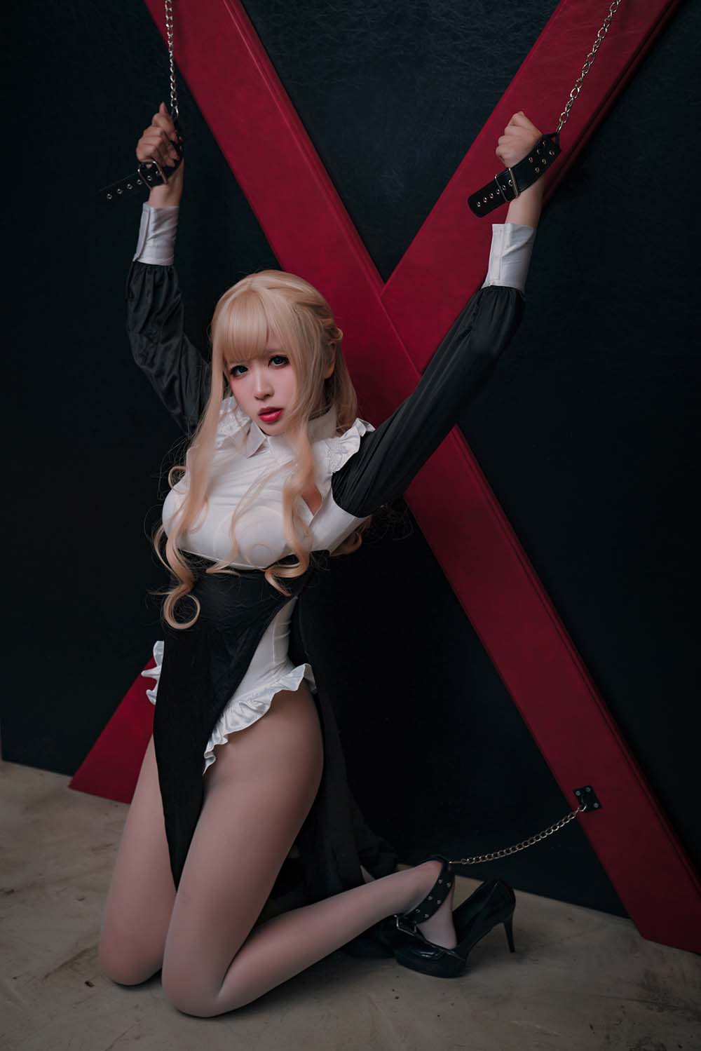 轩萧学姐 – 修女 Cosplay-第2张