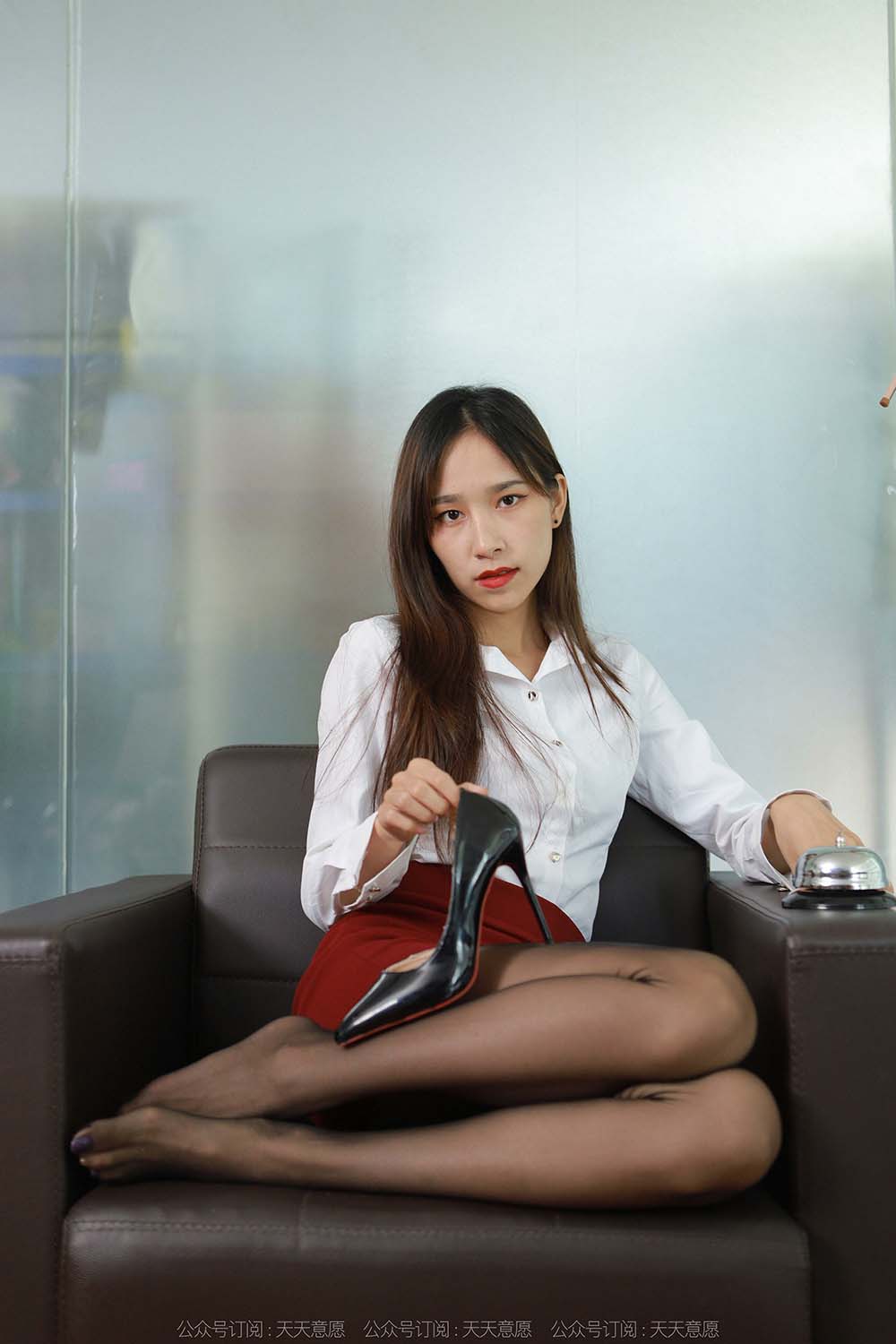 [IESS异思趣向] 2022.08.26 丝享家1189：美子《红底朝天》 IESS异思趣向-第2张