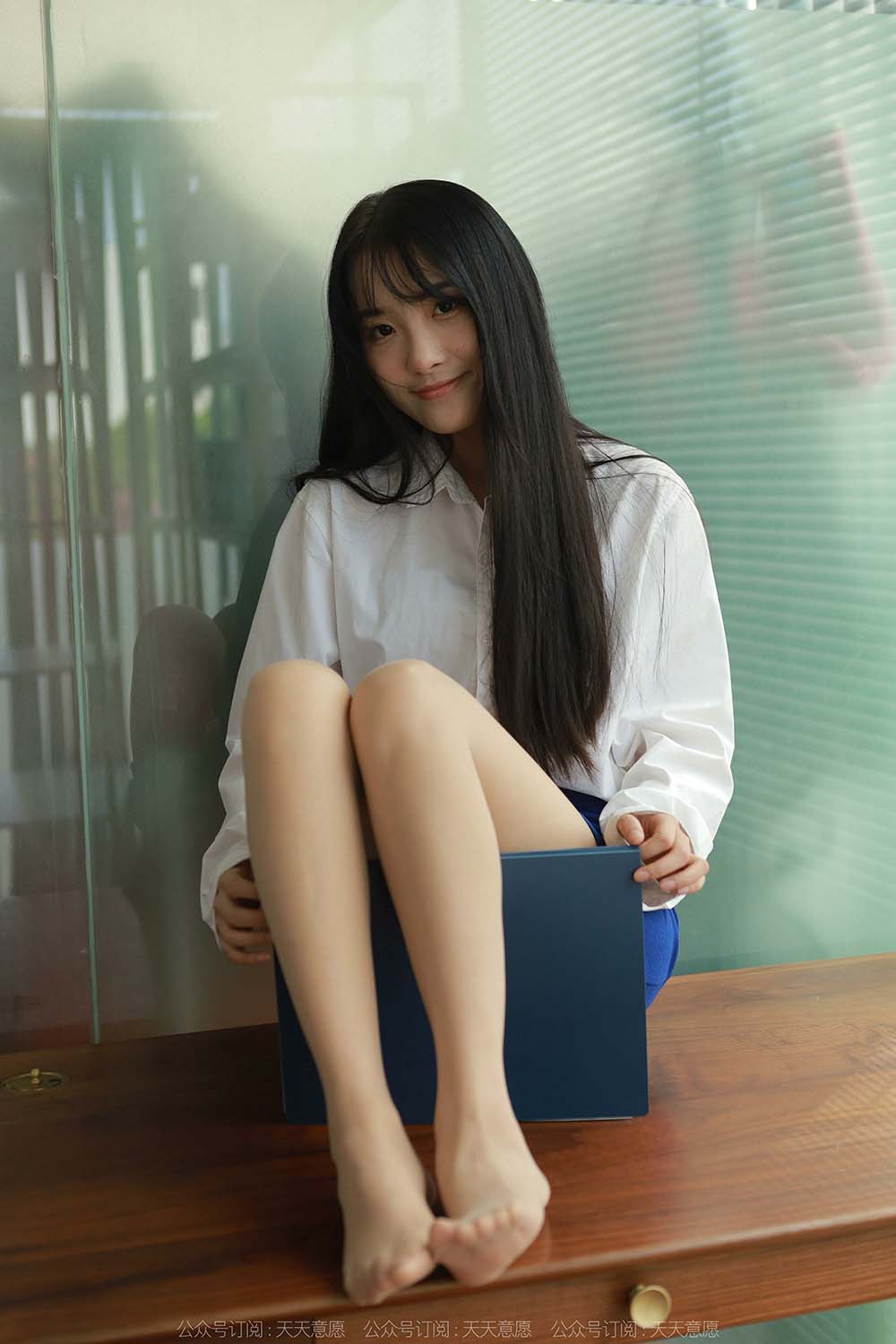 [IESS异思趣向] 2022.10.22 丝享家1245：婉萍《美女文员》 IESS异思趣向-第1张