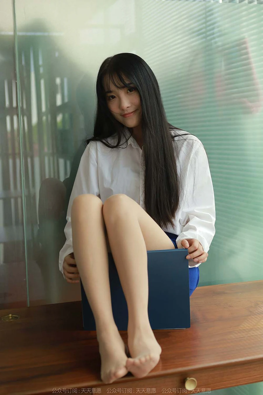 [IESS异思趣向] 2022.10.22 丝享家1245：婉萍《美女文员》 IESS异思趣向-第1张