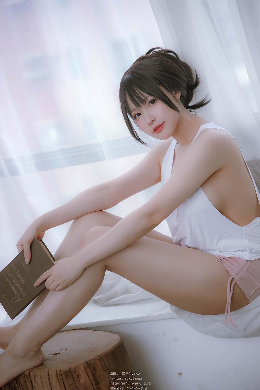 Nyako喵子 – 隣のやばいお姉さん 背心 Cosplay-第1张