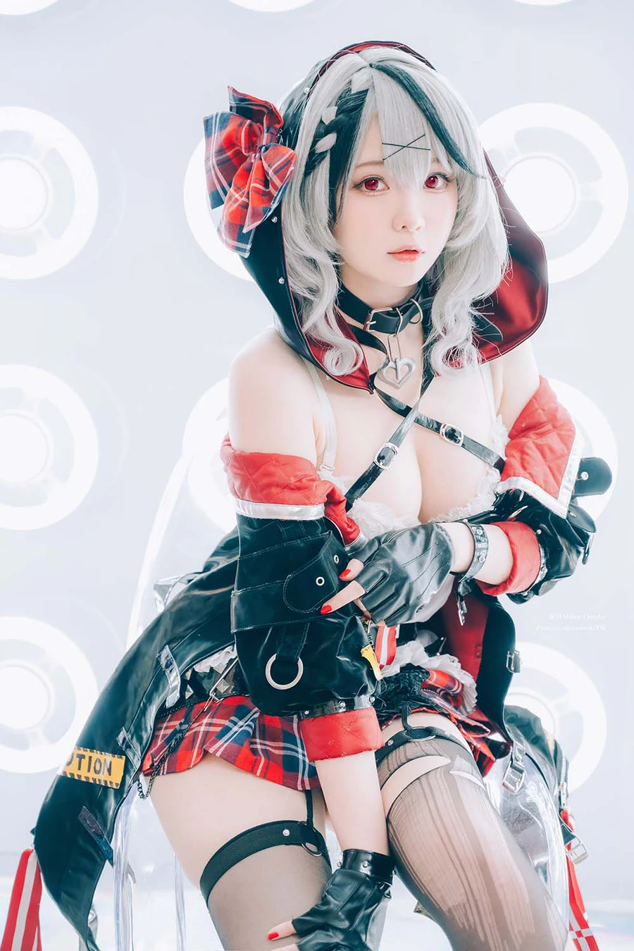 霜月shimo – Sakamata Chloe Cosplay-第1张