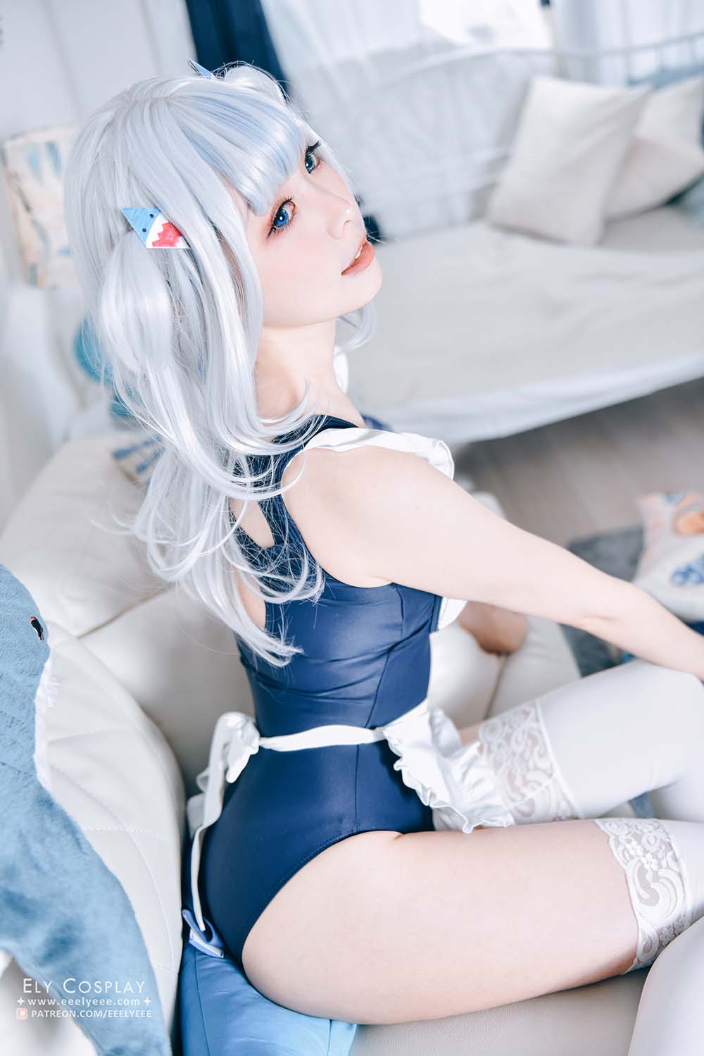 Ely_eee(ElyEE子) – Gura Swimsuit Cosplay-第1张