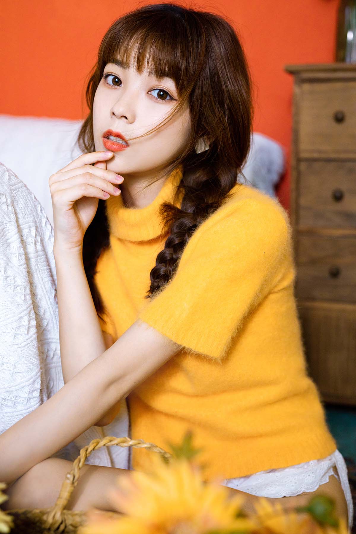 [YITUYU艺图语]2024.01.19 橘色少女 小鹿 YITUYU艺图语-第2张