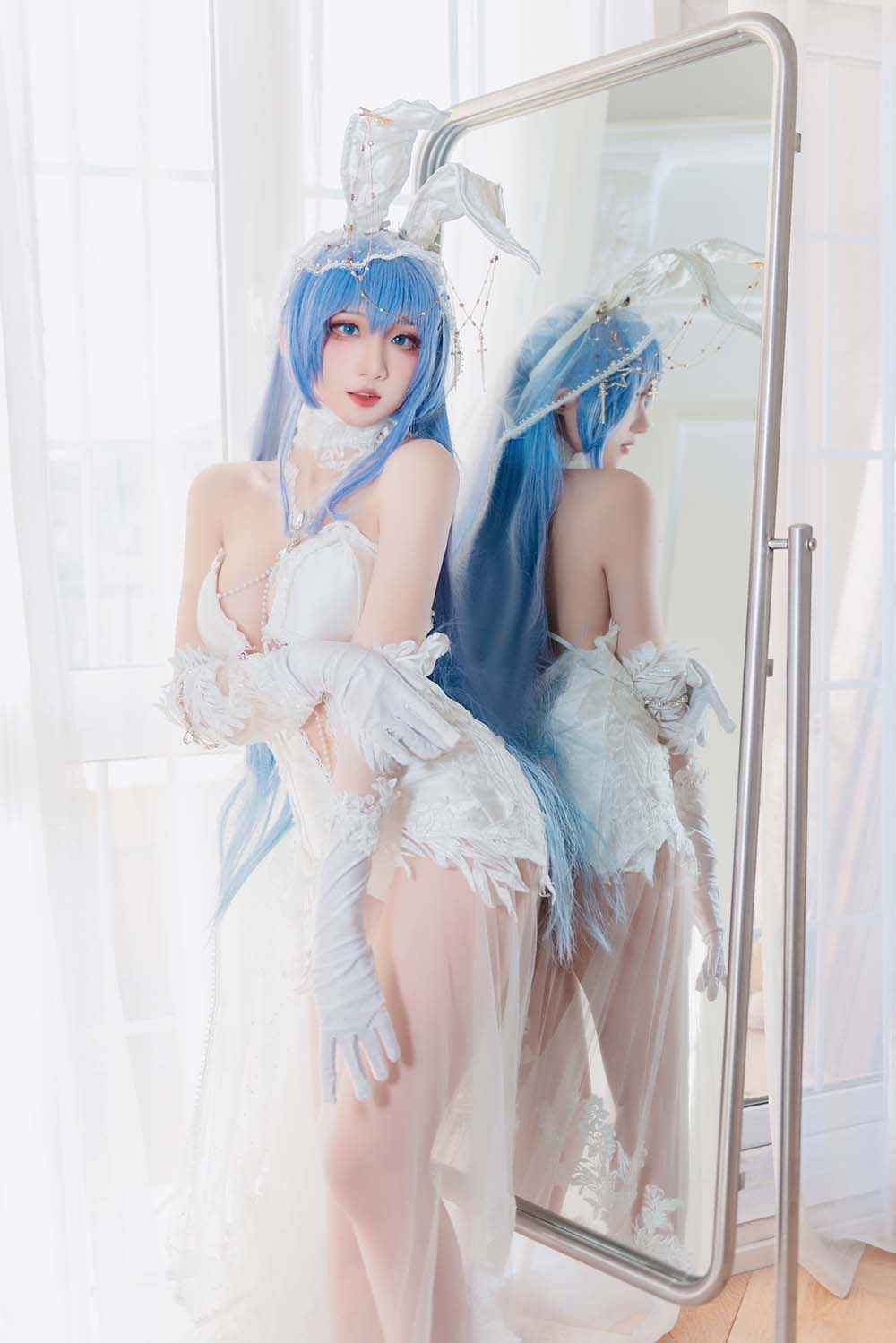 瓦斯塔亚小龙虾 – 碧蓝航线新泽西 花园白雪之仪 Cosplay-第1张