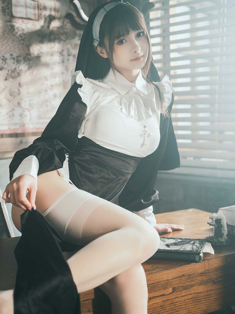 河豚抚子 – 修女 Cosplay-第1张