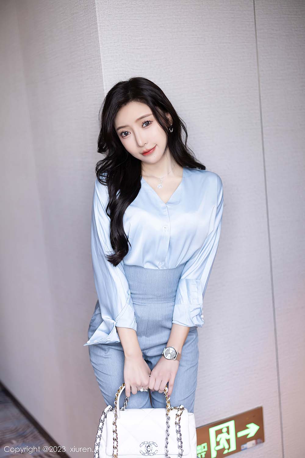 [Xiuren秀人网]2023.07.21 NO.7123 王馨瑶yanni Xiuren秀人网-第2张