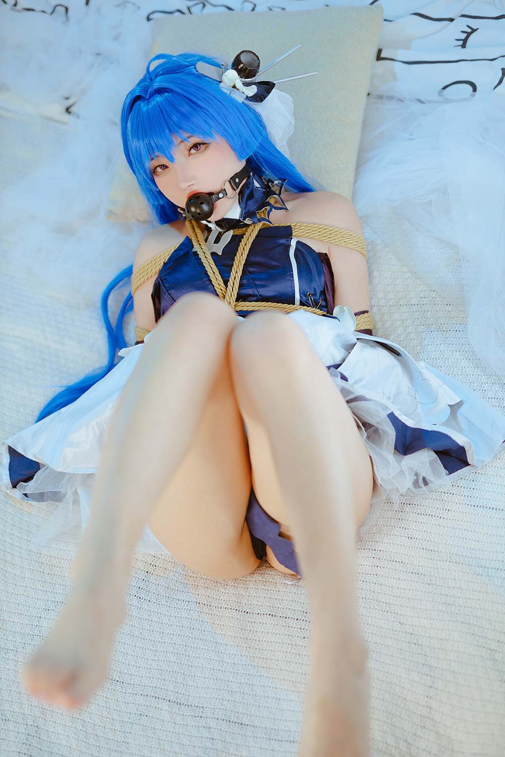 是三不是世w – Nikke胜利女神 海伦娜捆绑 Cosplay-第1张