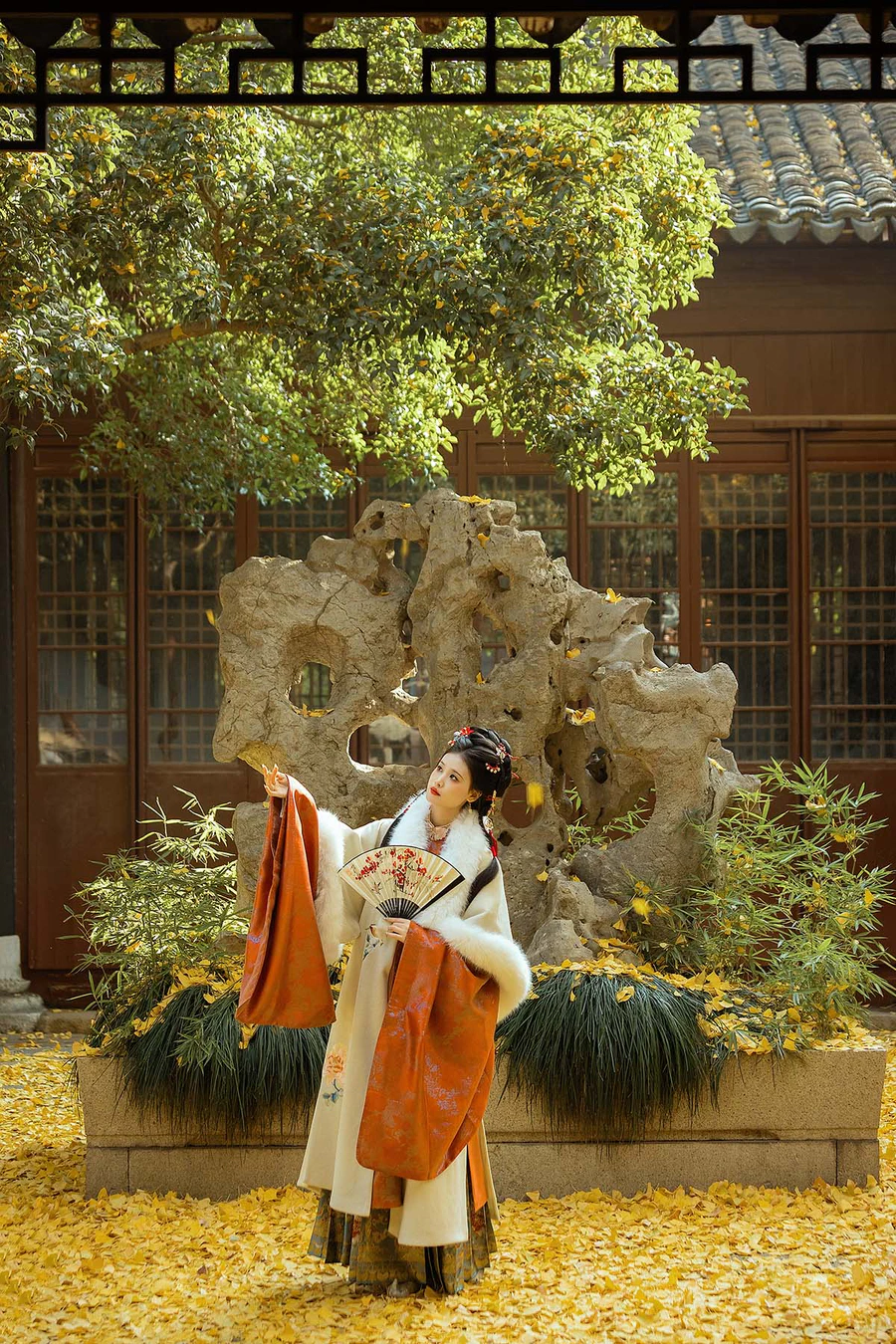 [YITUYU艺图语]2024.02.25 庭院红叶 婕妤 YITUYU艺图语-第1张