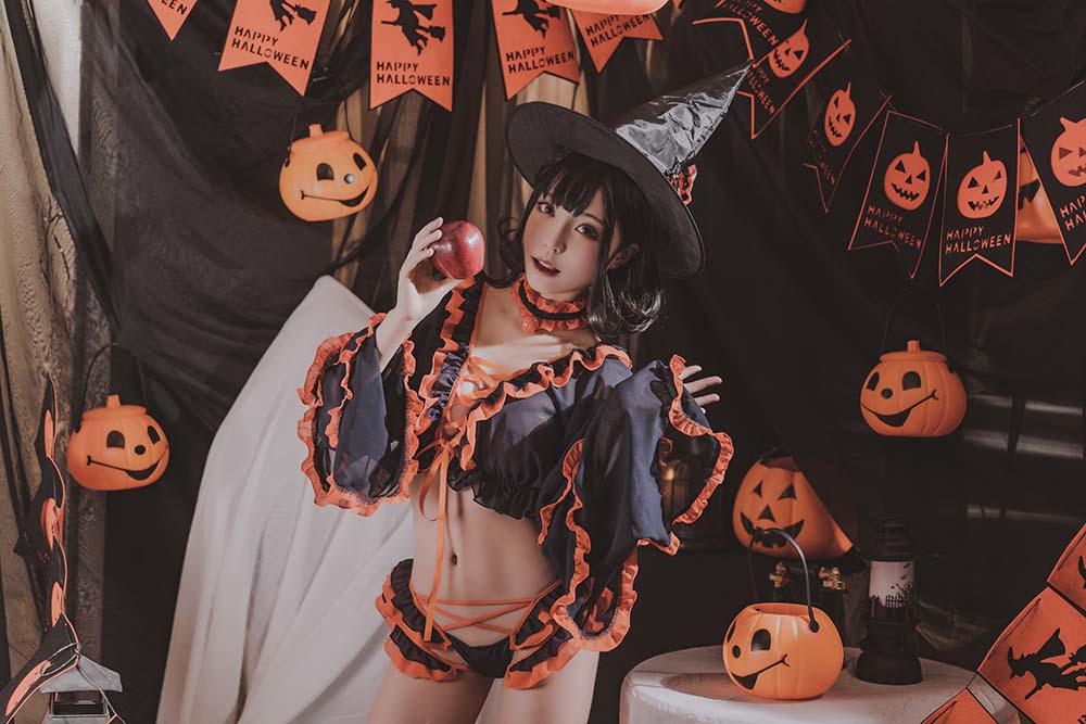 白易子教主 – 万圣节魔女 Cosplay-第1张