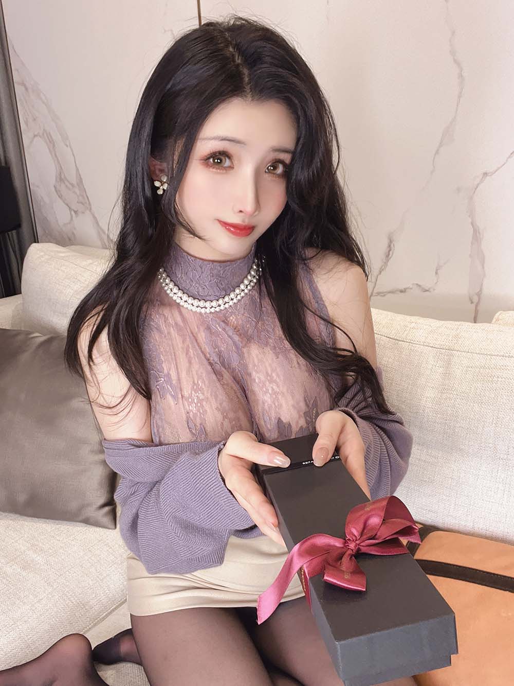 rioko凉凉子(肉扣热热子) – 情人节巧克力 Cosplay-第1张