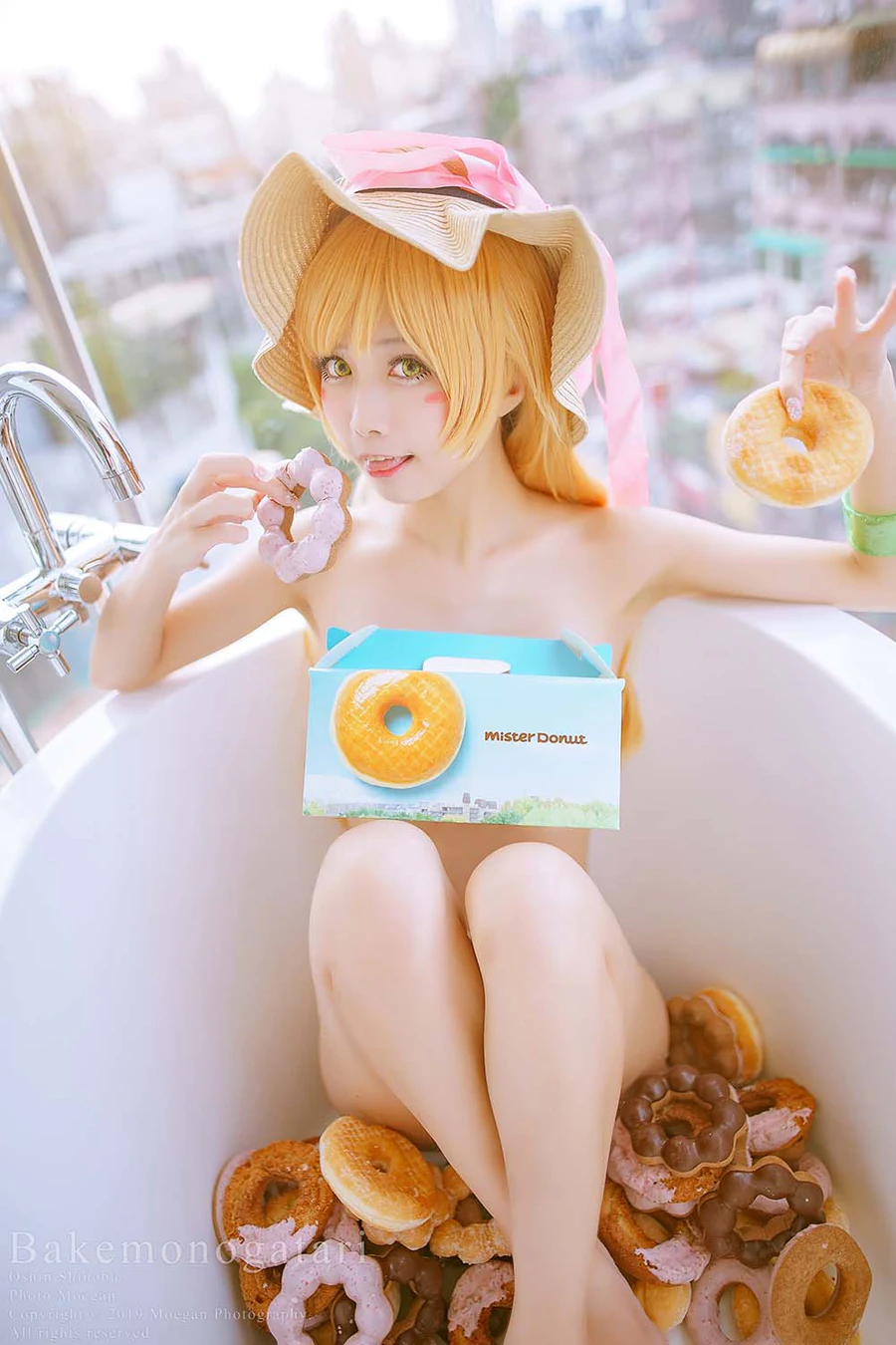 沖田凜花Rinka – 忍野忍ドーナツのお風呂 ver Cosplay-第1张