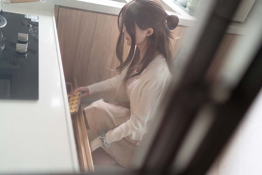 眼酱大魔王w – 人妻丝袜红茶 Cosplay-第1张