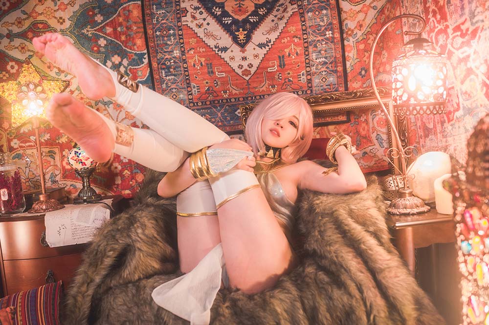 Hatori Sama – Mashu Kyrielight Dancer Cosplay-第1张