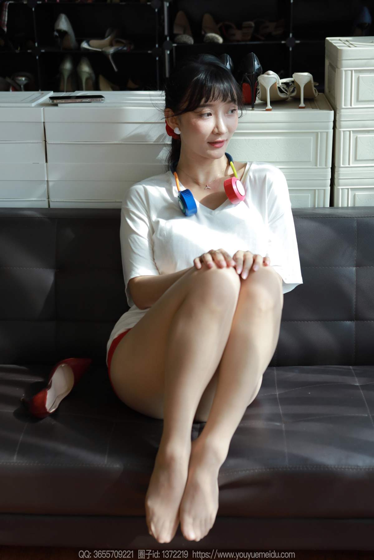 [IESS异思趣向] 2024.08.22 丝享家1826：秋秋《白T红裙》 IESS异思趣向-第1张