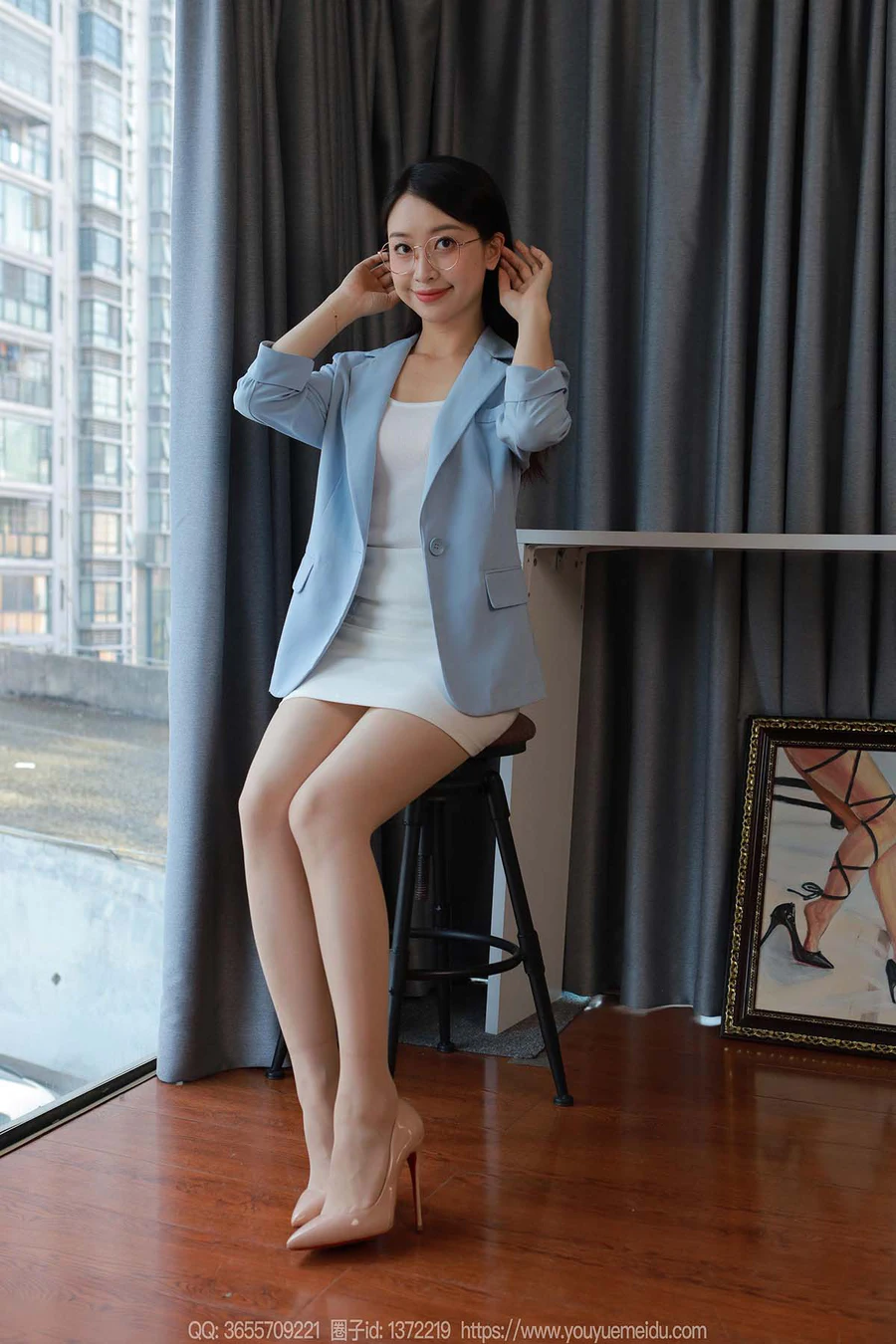 [IESS异思趣向] 2024.12.20 丝享家1929：小婕《蓝色制服（上）》 IESS异思趣向-第1张