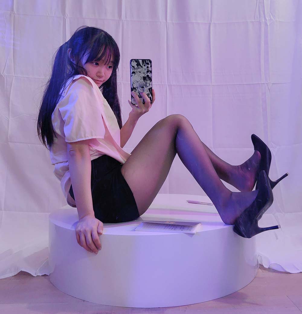 神沢永莉 – 双马尾黑丝班主任 Cosplay-第2张
