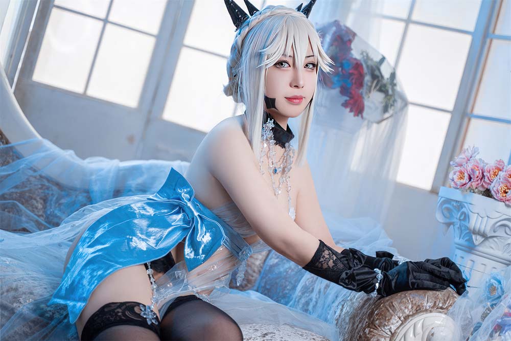 虎森森 – 黑枪呆 皇室糖霜 Cosplay-第1张