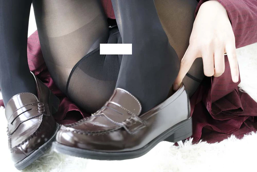 眼酱大魔王w – 优等生连袜 Cosplay-第2张