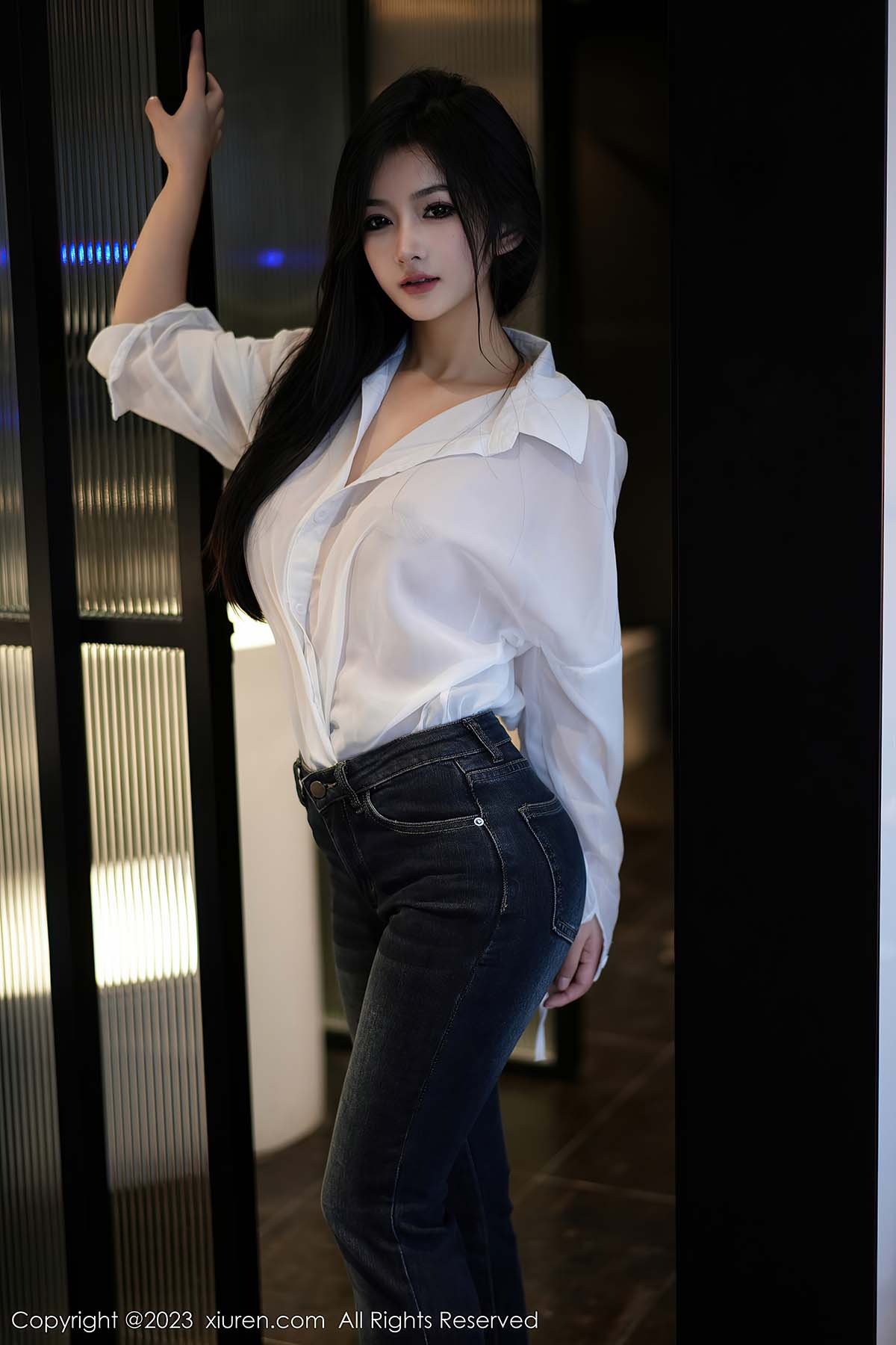 [Xiuren秀人网]2023.11.10 NO.7645 谭小灵 Xiuren秀人网-第2张
