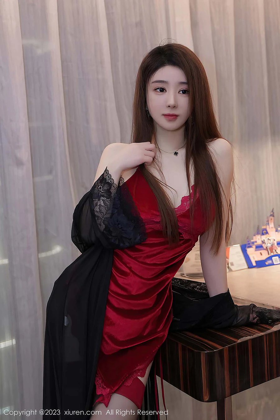 [Xiuren秀人网]2023.11.08 NO.7628 雨儿baby Xiuren秀人网-第1张