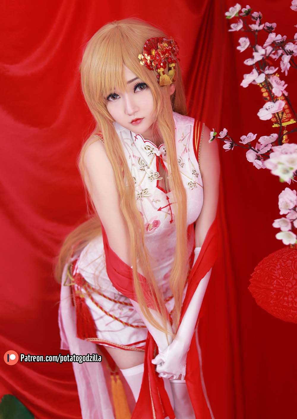 Potato Godzilla – Asuna Yuuki Qipao Cosplay-第1张