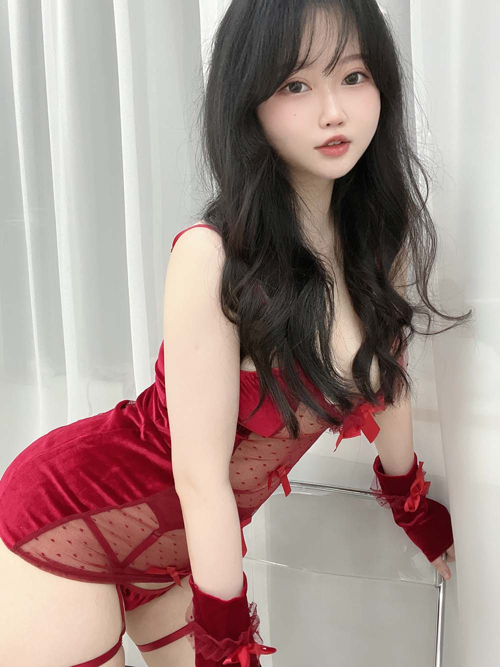 蜜桃少女是依酱呀 – 红色波点 Cosplay-第1张