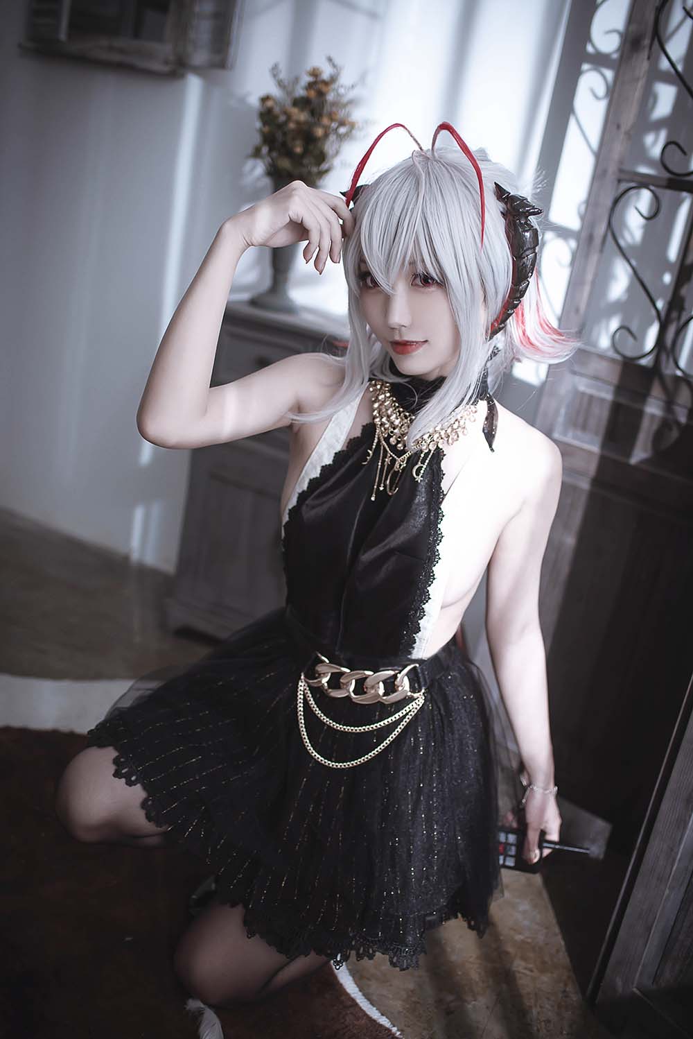 切切celia – 明日方舟 W 礼服 Cosplay-第1张