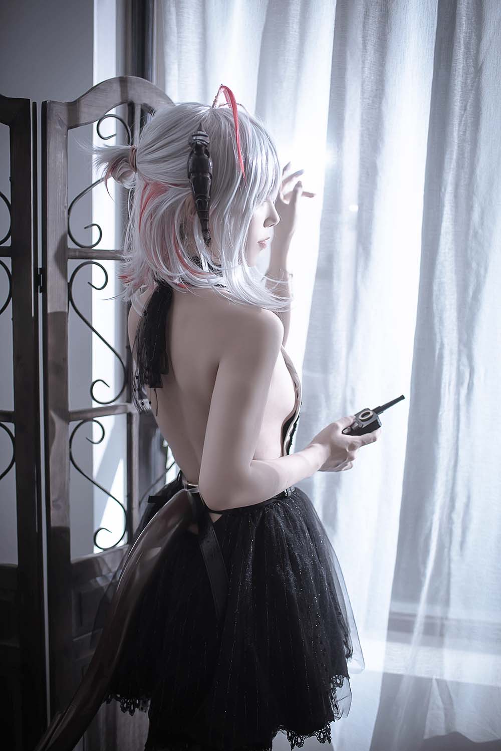 切切celia – 明日方舟 W 礼服 Cosplay-第2张