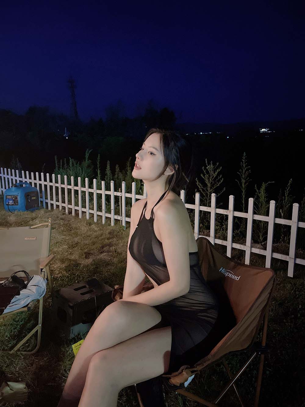 美女模特就是阿朱啊 – 露营之夜 Cosplay-第1张