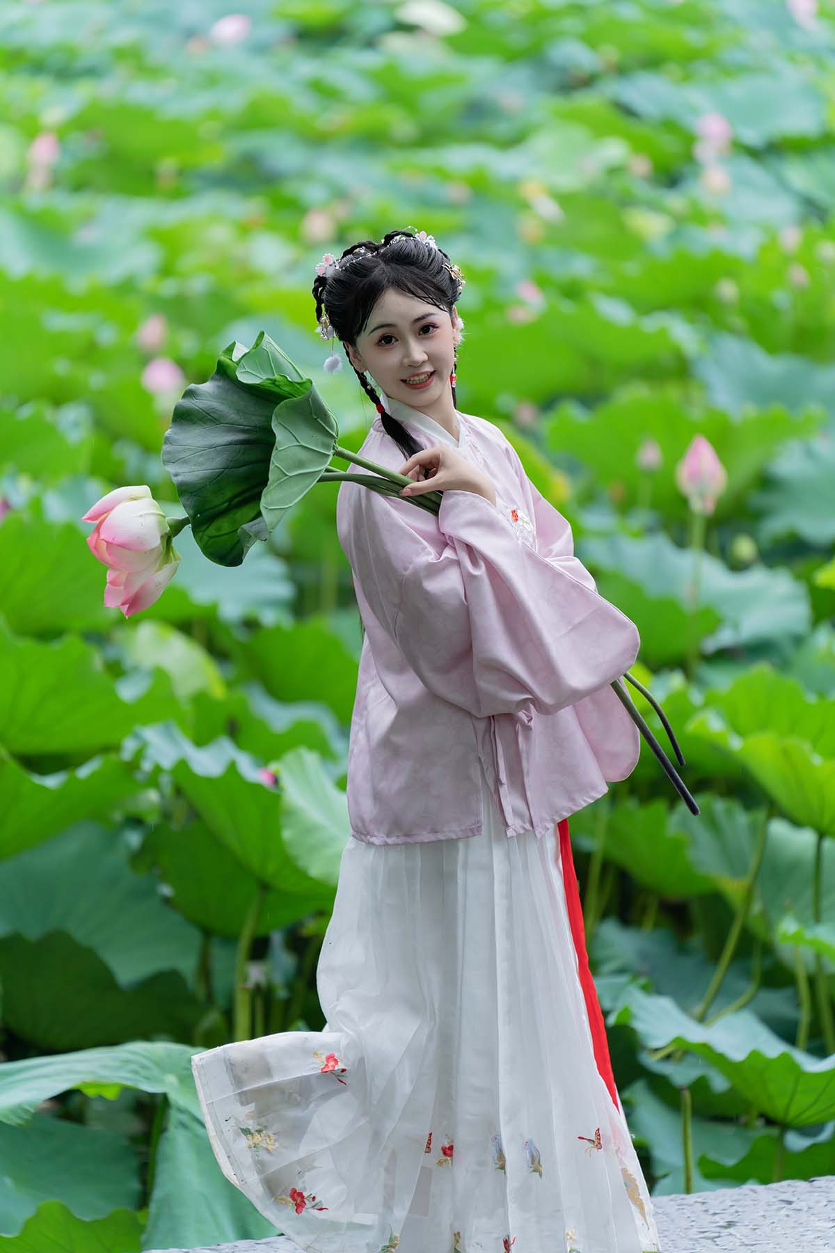 [YITUYU艺图语]2024.08.08 荷花的夏天 湫一只岁岁 YITUYU艺图语-第2张
