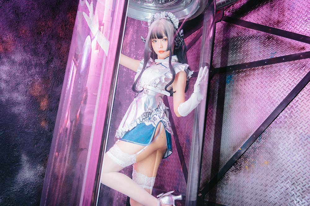 Ely_eee(ElyEE子) – 賽博女僕 青輝石 Cosplay-第1张