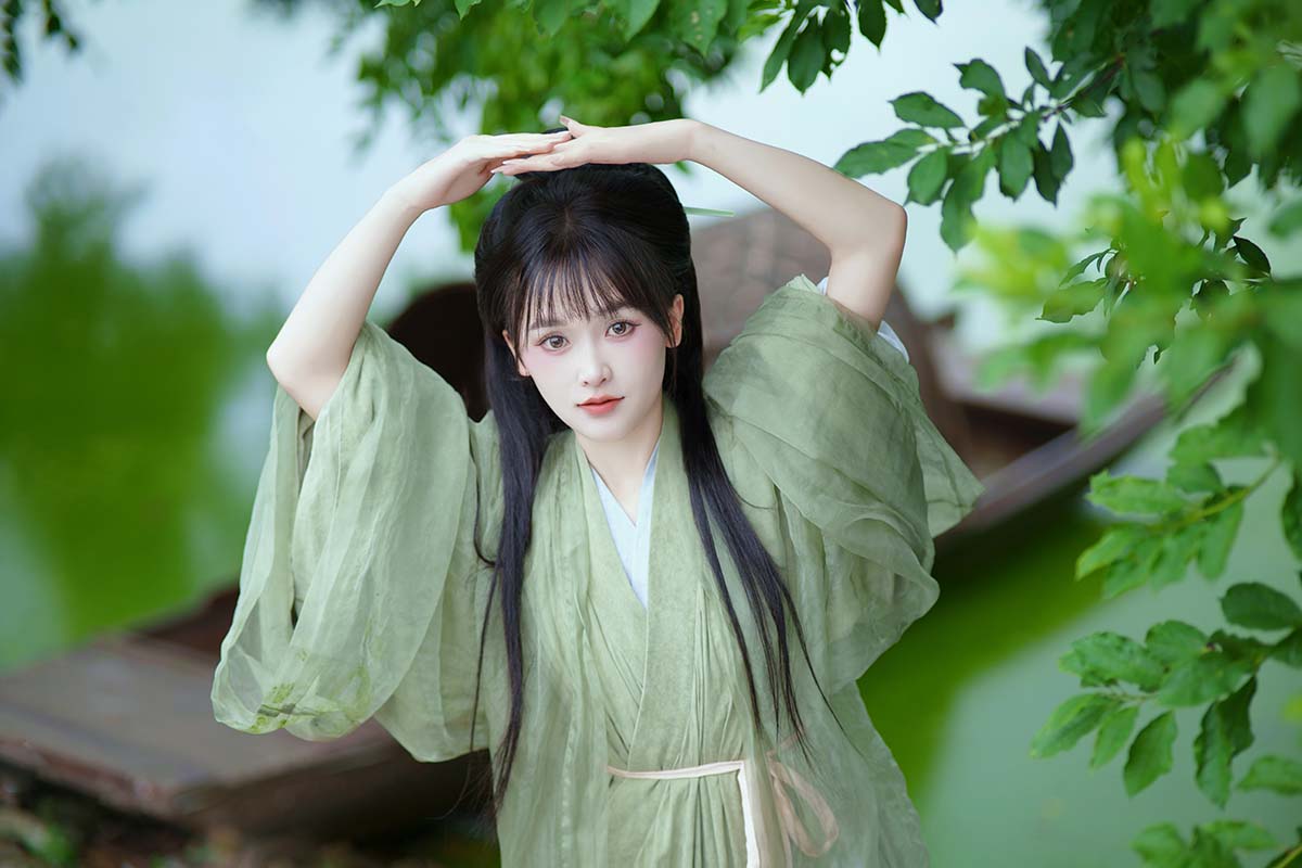 [YITUYU艺图语]2024.08.30 青衫烟雨客 小小雨 YITUYU艺图语-第2张