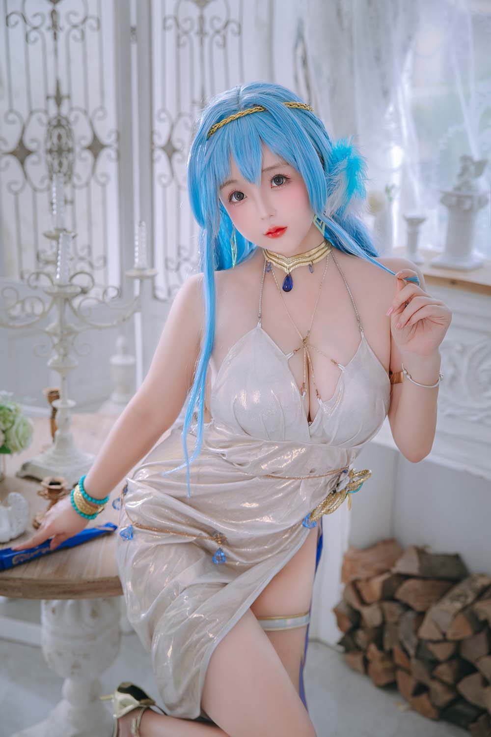 日奈娇 – 海伦礼服 Cosplay-第1张
