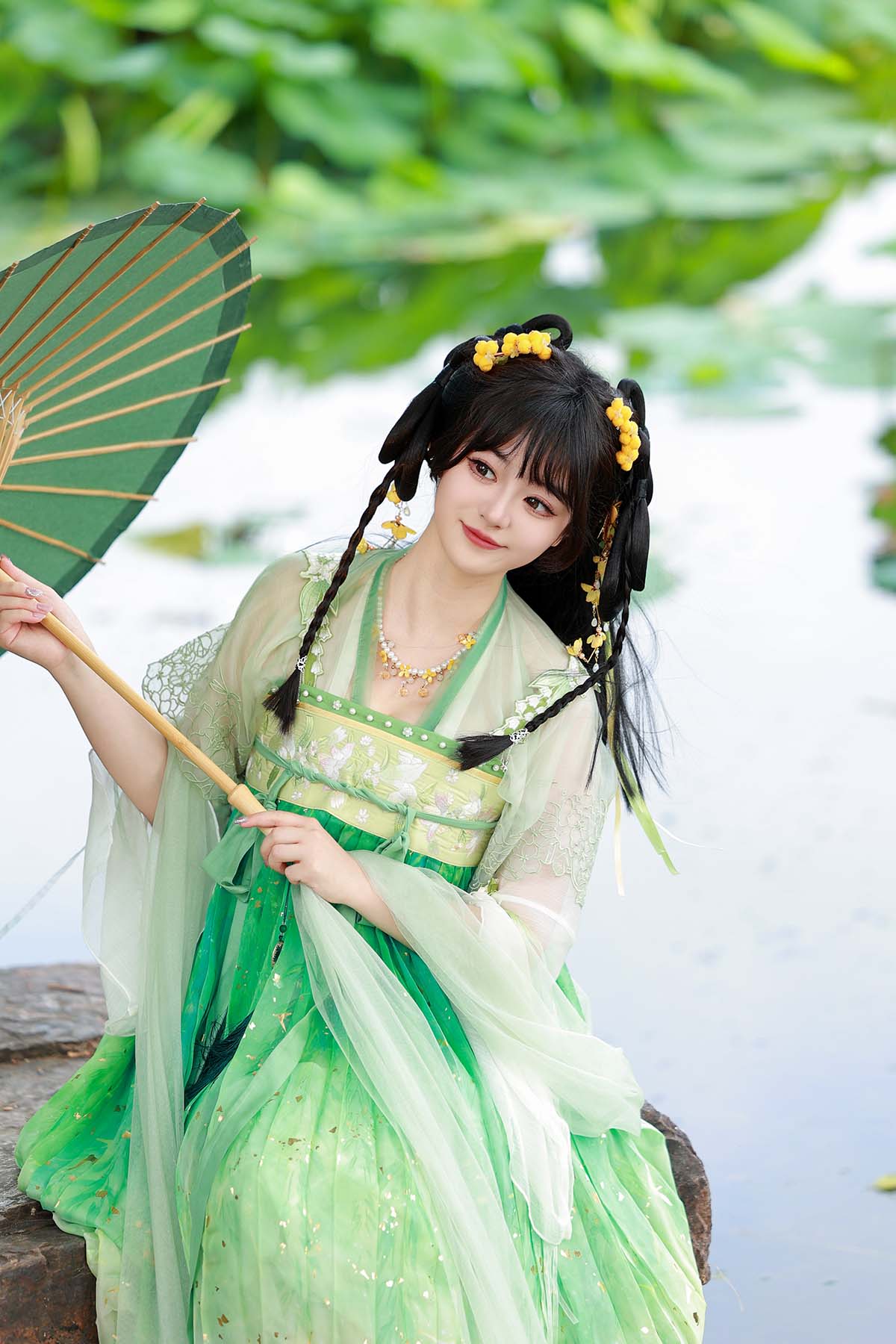 [YITUYU艺图语]2024.09.14 荷塘少女 不可爱的禾禾喵 YITUYU艺图语-第1张