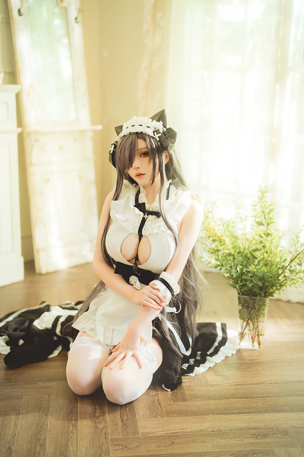 菌烨tako – 奥古斯都女仆 Cosplay-第1张