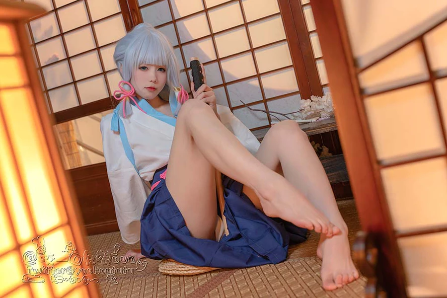 咬一口兔娘 – 绫华的小憩 Cosplay-第2张