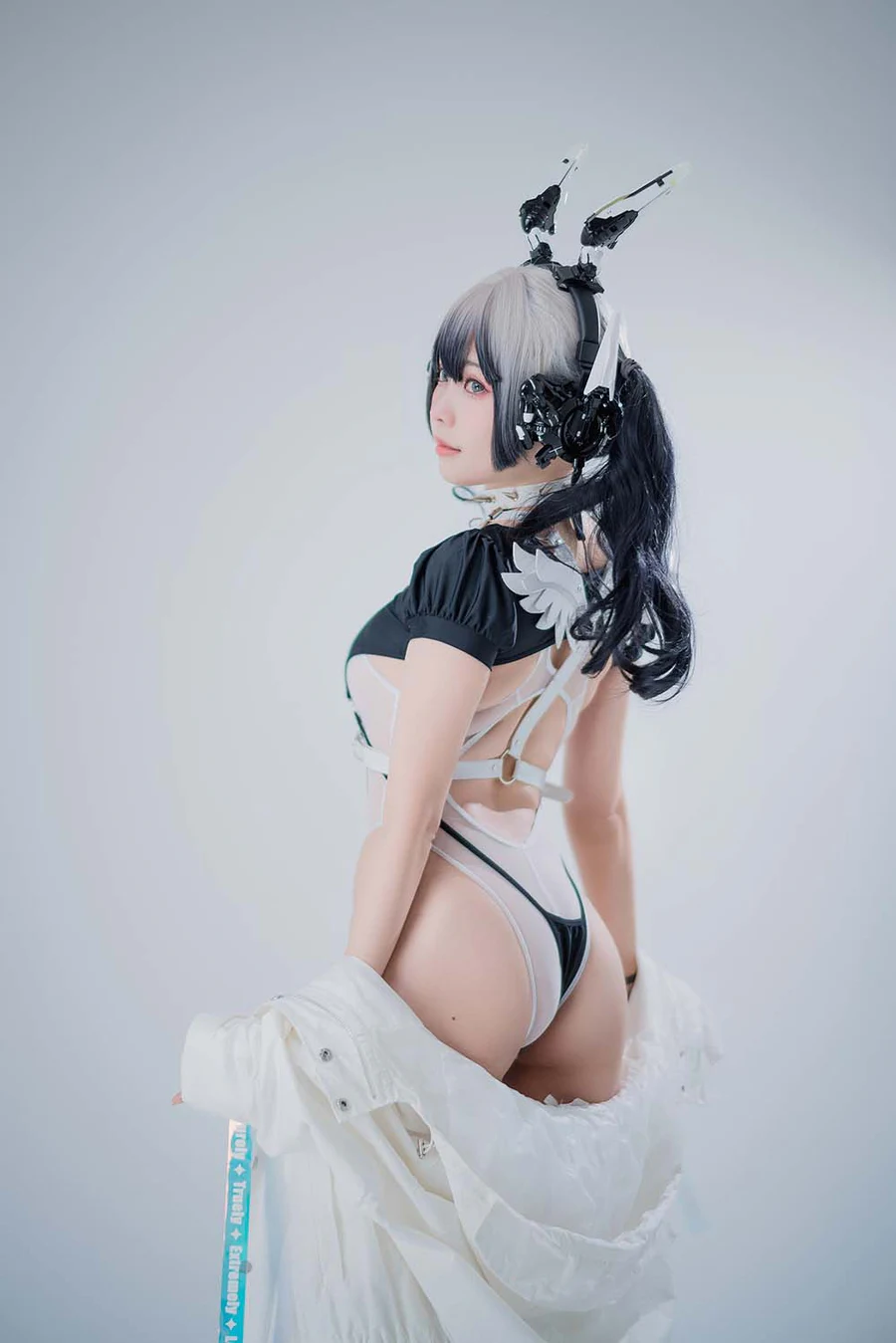 Ely_eee(ElyEE子) – Cyber Girl BLANCHE 賽博少女 Cosplay-第2张