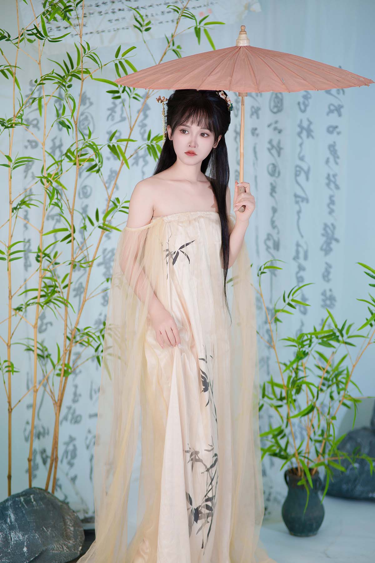 [YITUYU艺图语]2024.10.04 茉莉花 小小雨 YITUYU艺图语-第1张