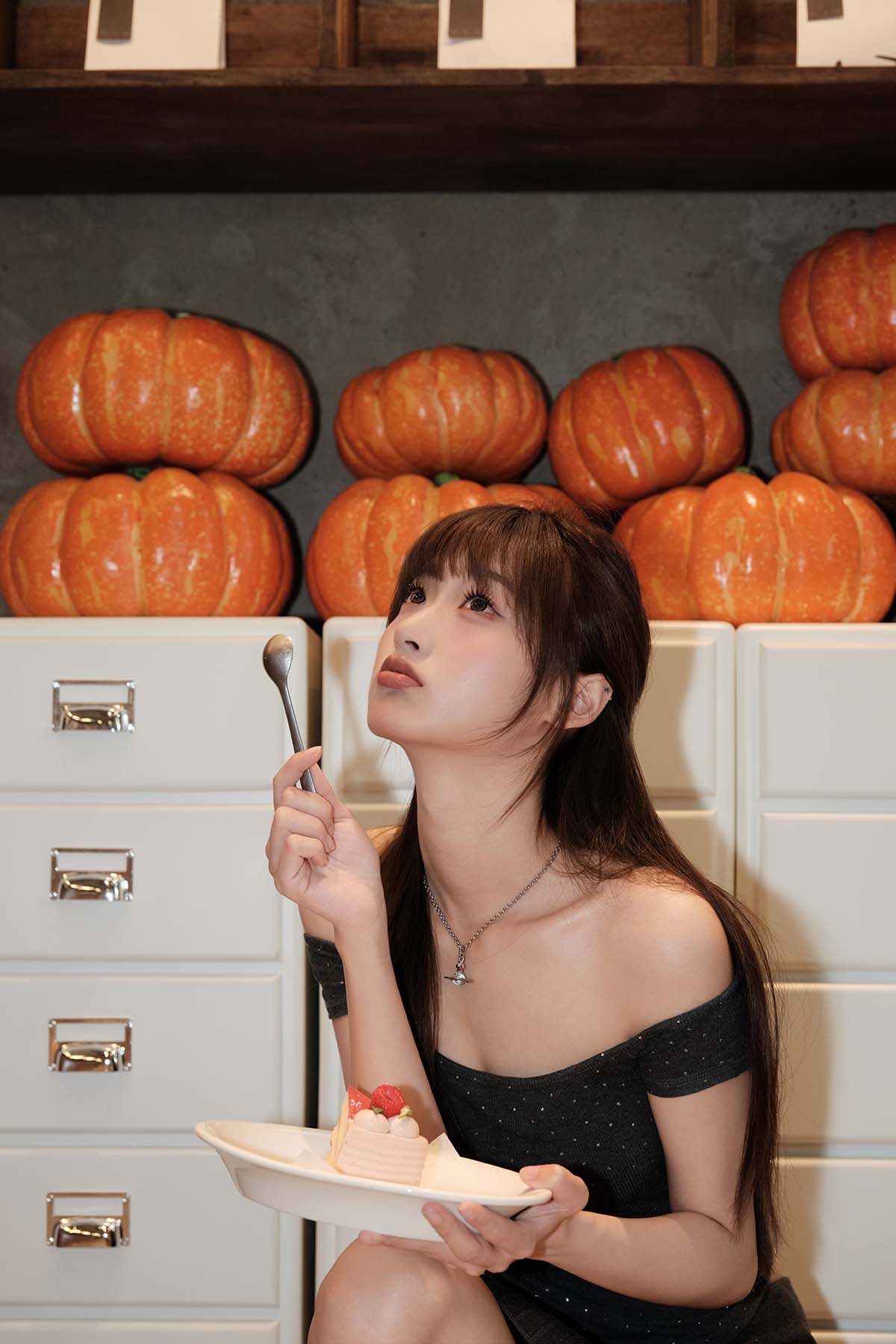 [YITUYU艺图语]2024.10.01 面包女孩 陈年小九 YITUYU艺图语-第1张