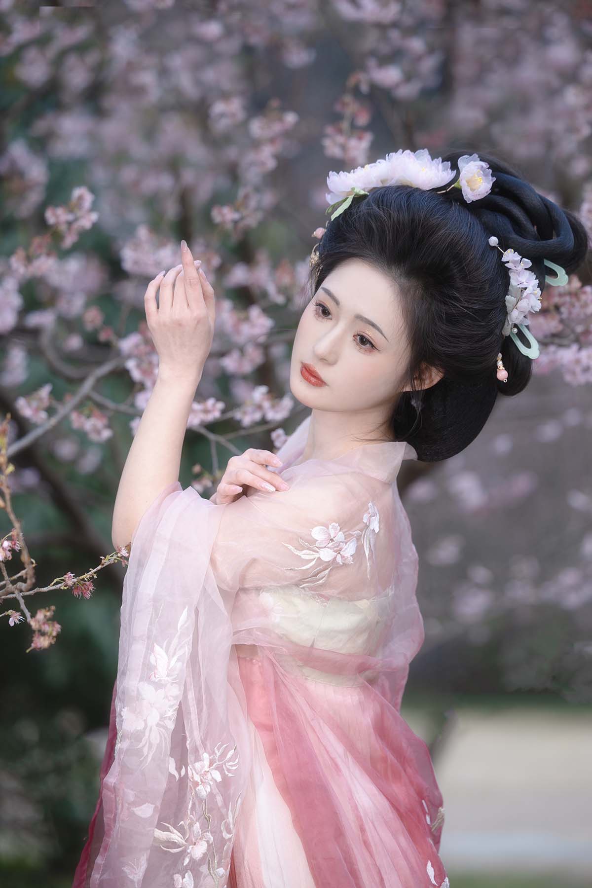 [YITUYU艺图语]2024.09.30 樱花少女 芋媛一碗 YITUYU艺图语-第1张